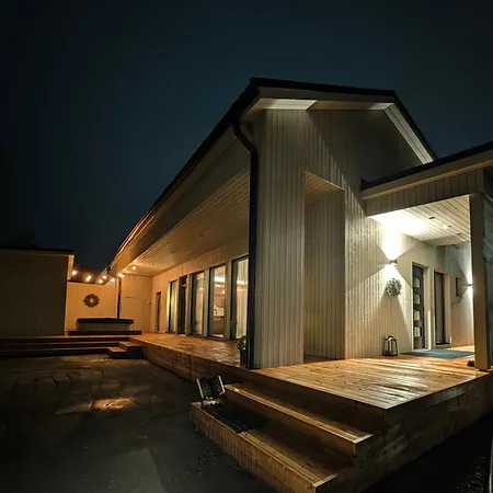 Villa Northern - With Private Jacuzzi And Sauna - Brand New - Near Airport & Santa Claus Village