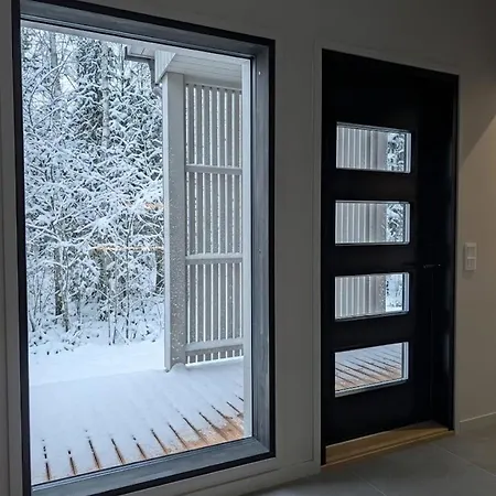 Northern - With Private Jacuzzi And Sauna - Brand New - Near Airport & Santa Claus Village Villa