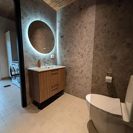 Northern - With Private Jacuzzi And Sauna - Brand New - Near Airport & Santa Claus Village Villa *