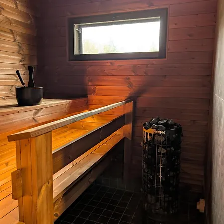 Northern - With Private Jacuzzi And Sauna - Brand New - Near Airport & Santa Claus Village Rovaniemi