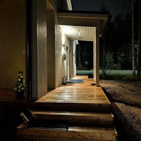 Villa Northern - With Private Jacuzzi And Sauna - Brand New - Near Airport & Santa Claus Village *