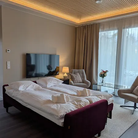 Northern - With Private Jacuzzi And Sauna - Brand New - Near Airport & Santa Claus Village *