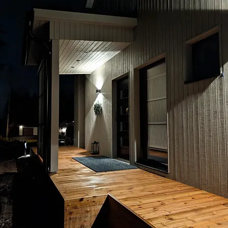 Villa Northern - With Private Jacuzzi And Sauna - Brand New - Near Airport & Santa Claus Village *