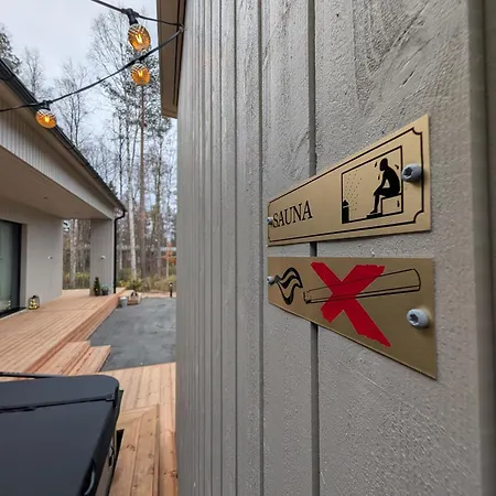 Northern - With Private Jacuzzi And Sauna - Brand New - Near Airport & Santa Claus Village * Rovaniemi